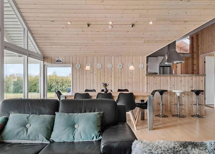 Luxurious Family-friendly With