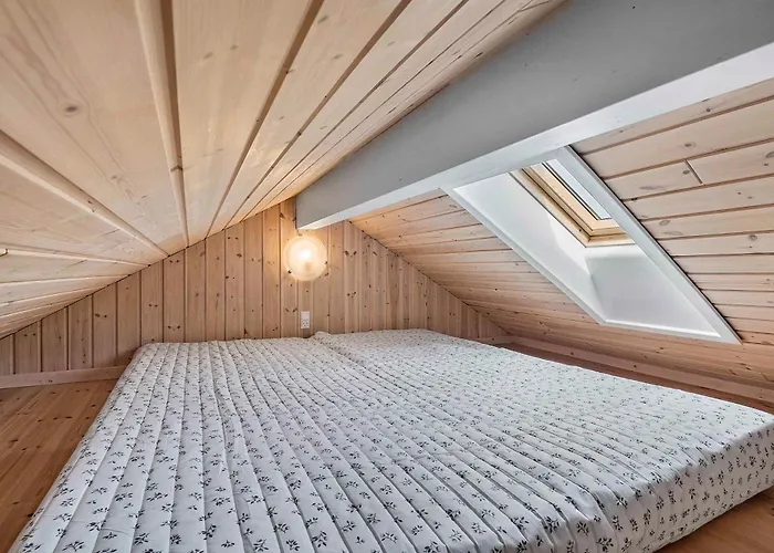 Дом отдыха Luxurious Family-friendly With